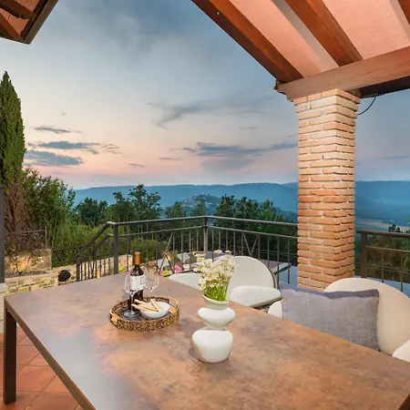 Clara By Villsy - Private Pool, Indoor Jacuzzi, Outdoor Jacuzzi, Sauna, Gym, Playroom *